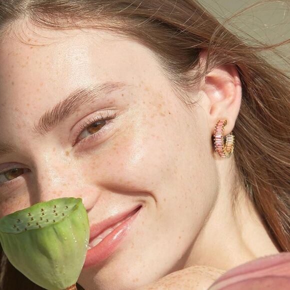 14K Yellow Gold with Rosy Pink Sapphire Cubic Zirconia Hoop Leverback Earrings - Picture 5 of 6